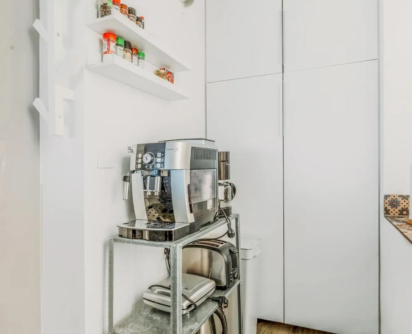 Beach Apartment In Malaga Benajarafe