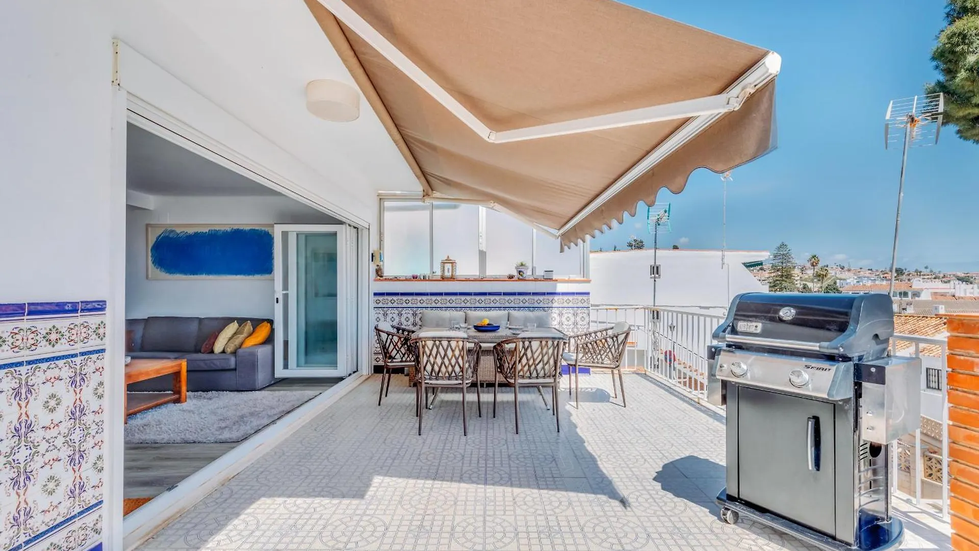 Beach Apartment In Malaga location